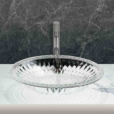 Elegante Waschbecken mit glatter Oberfläche, modern und funktional